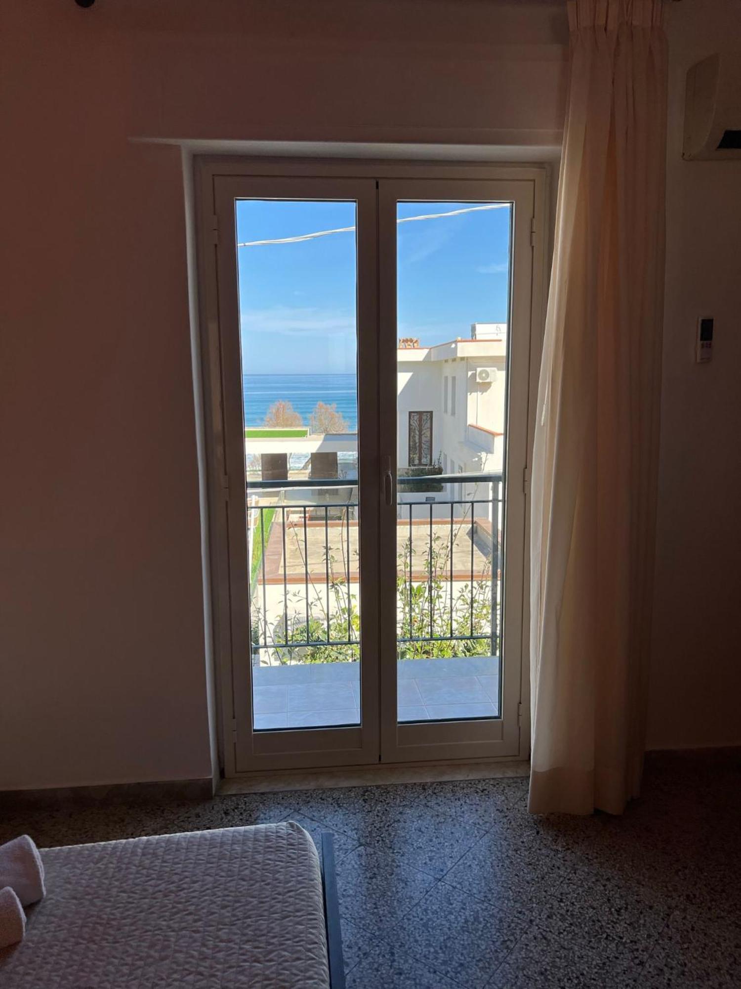 Ferienwohnung Casa Scirocco Cefalù Exterior foto